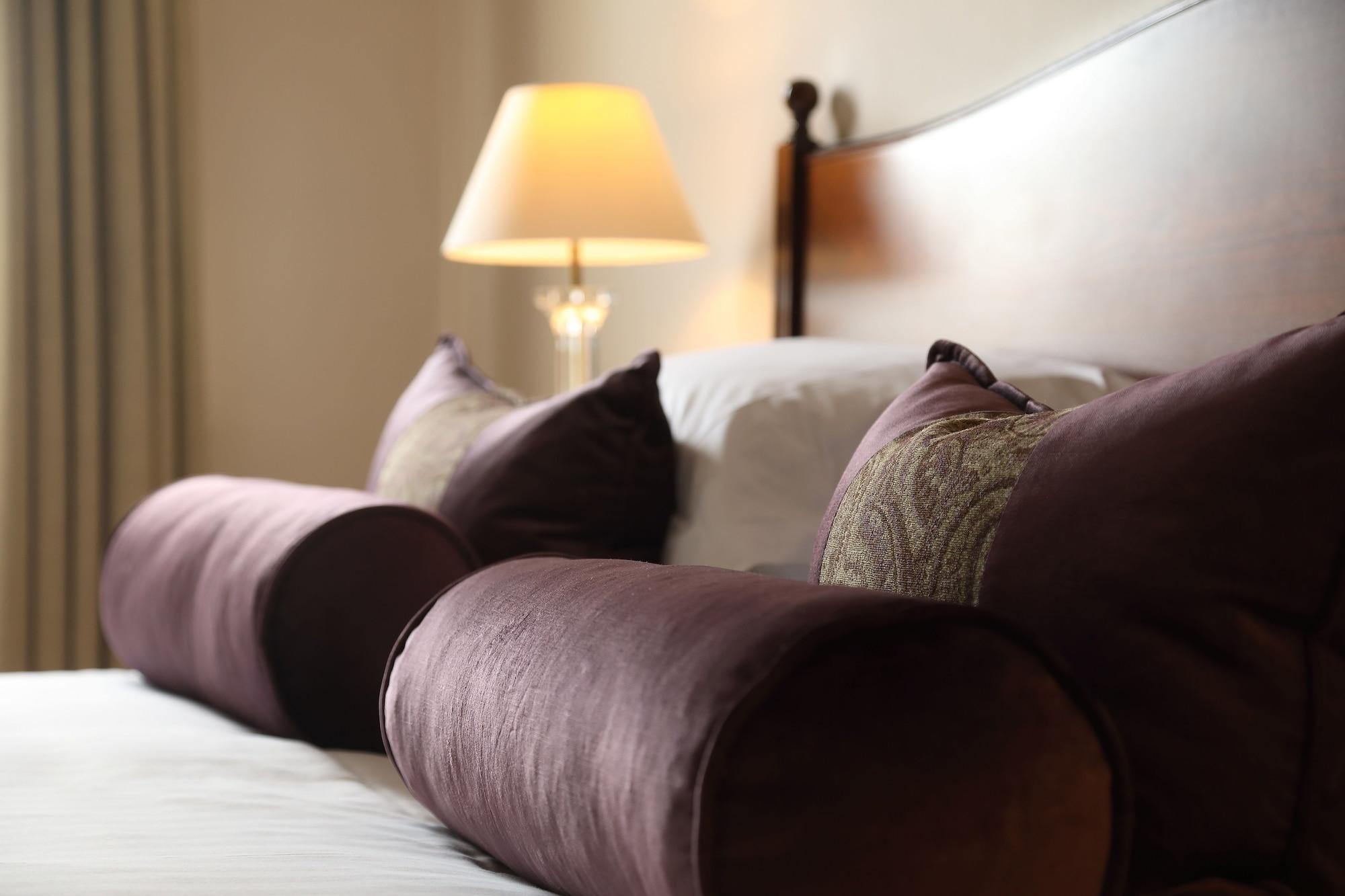 Macdonald Compleat Angler Hotel Марлоу Екстериор снимка