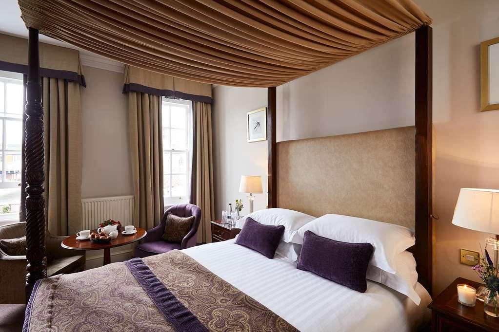 Macdonald Compleat Angler Hotel Марлоу Стая снимка
