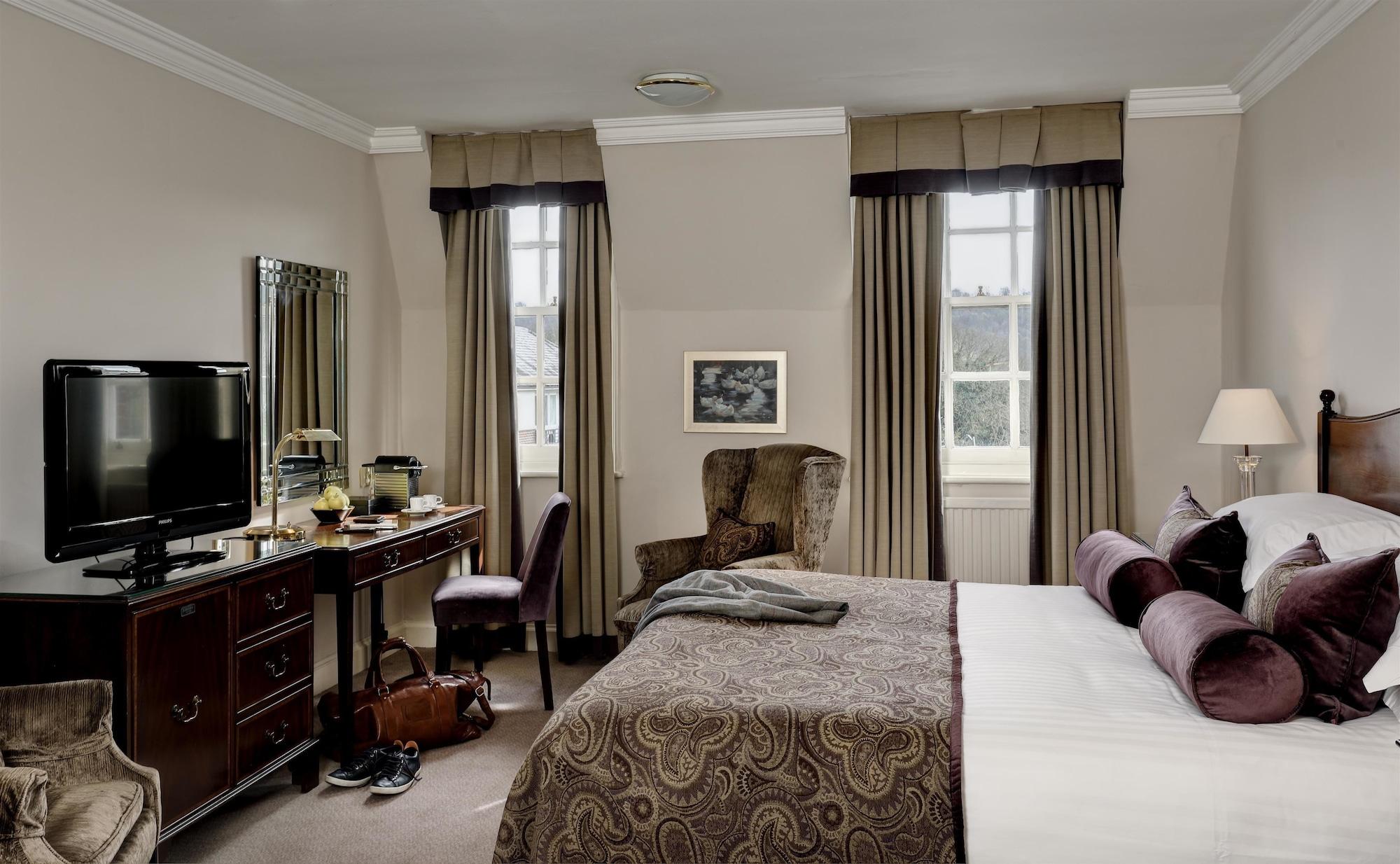 Macdonald Compleat Angler Hotel Марлоу Екстериор снимка