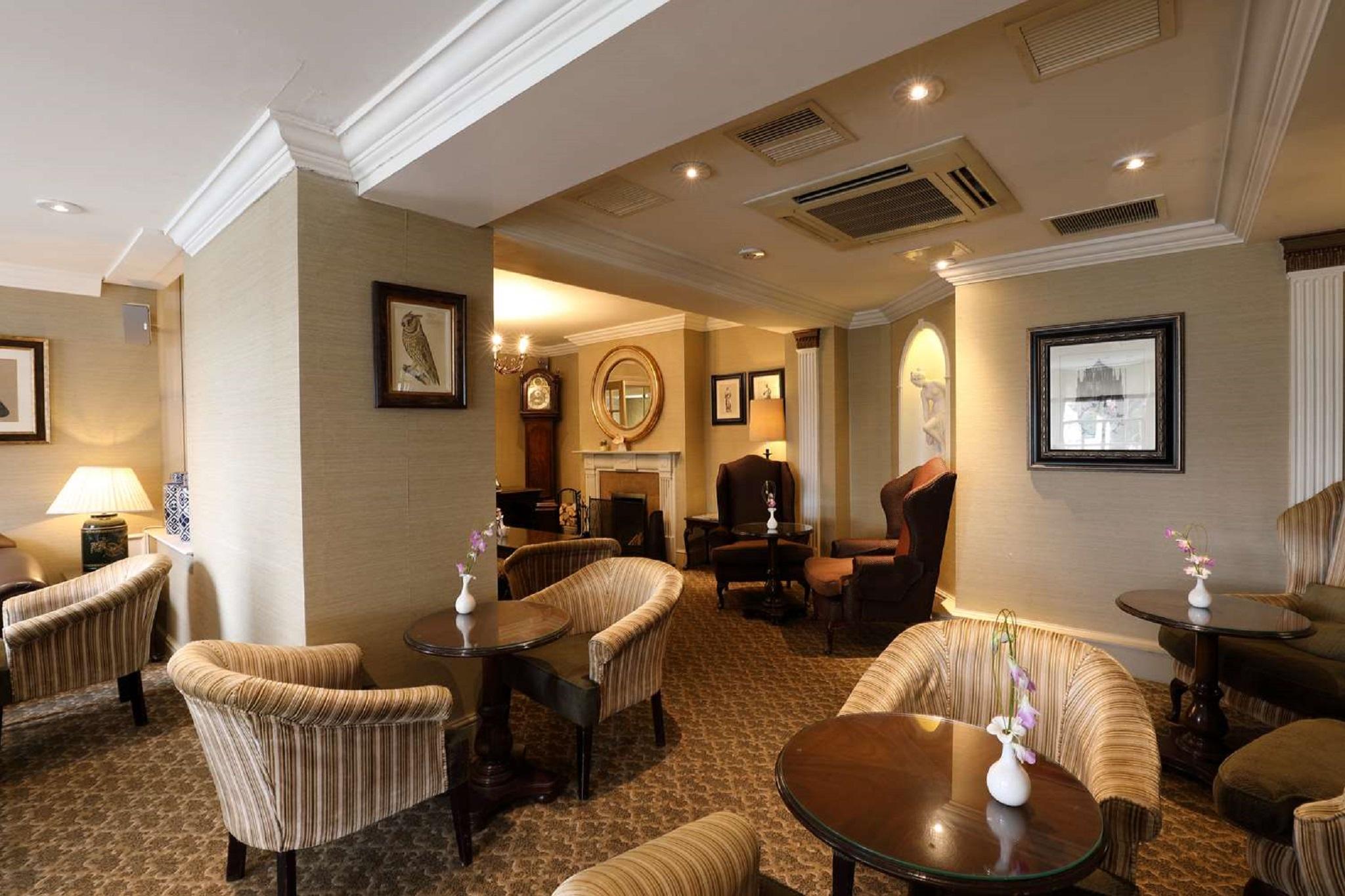 Macdonald Compleat Angler Hotel Марлоу Екстериор снимка